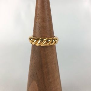 18k gold plated sterling silver croissant ring